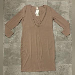 BNWT H&M Mama Maternity Nursing Dress